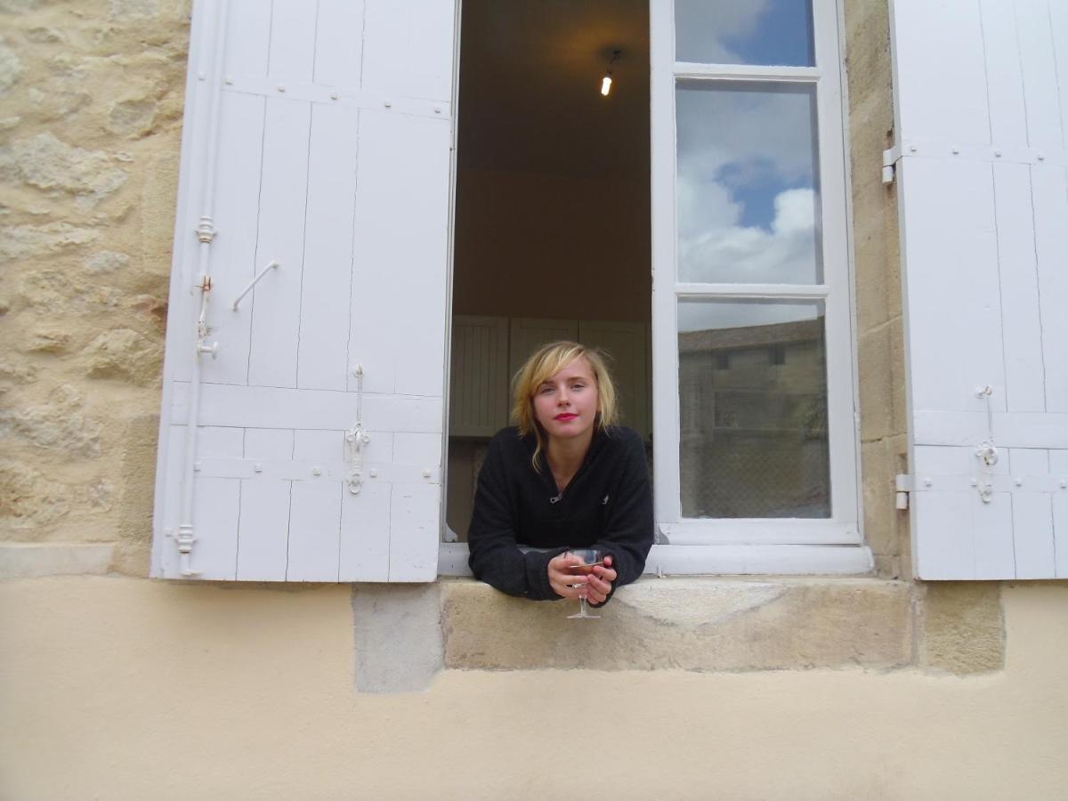 Romantic Gite Nr St Emilion With Private Pool And Views To Die For Pujols  Εξωτερικό φωτογραφία