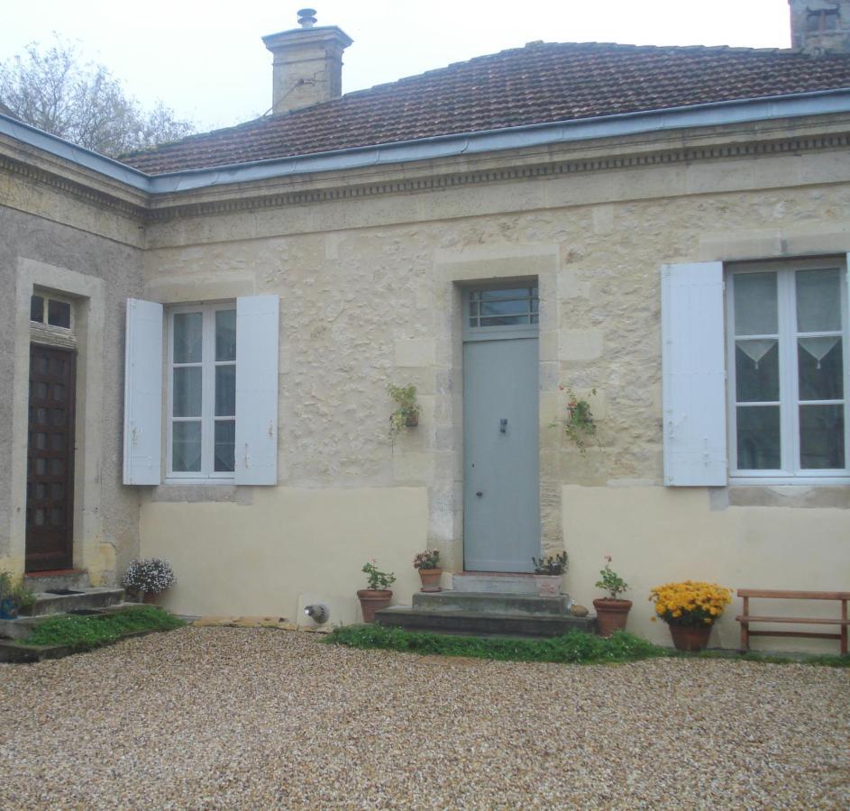 Romantic Gite Nr St Emilion With Private Pool And Views To Die For Pujols  Εξωτερικό φωτογραφία