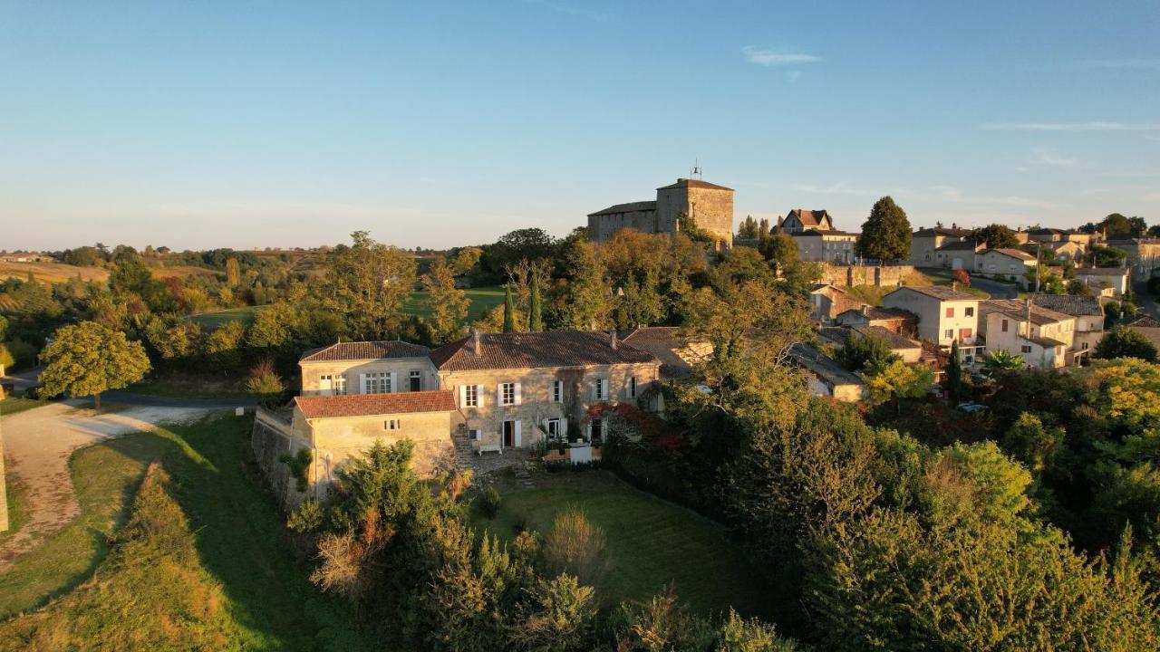 Romantic Gite Nr St Emilion With Private Pool And Views To Die For Pujols  Εξωτερικό φωτογραφία